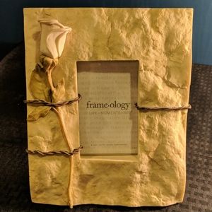 Vintage Frame-ology stone picture frame. NWOT.